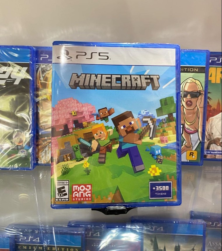 Minecraft + 3500 Tokens - PS5