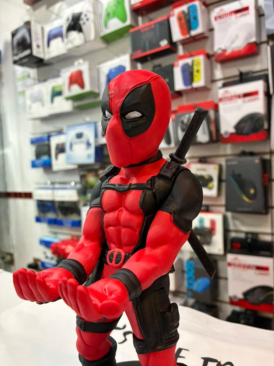 Soporte 3D para Joystick - Deadpool 25cm - imagen 2