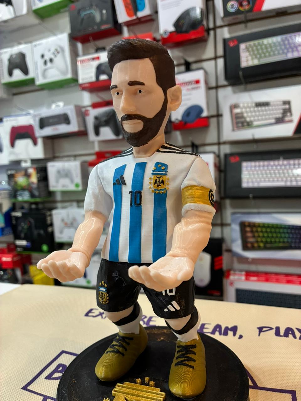 Soporte 3D para Joystick - Messi 25cm - imagen 4
