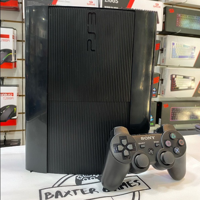 Consola PS3 Super Slim 250GB + 1 Joystick con HEN + 4 Juegos
