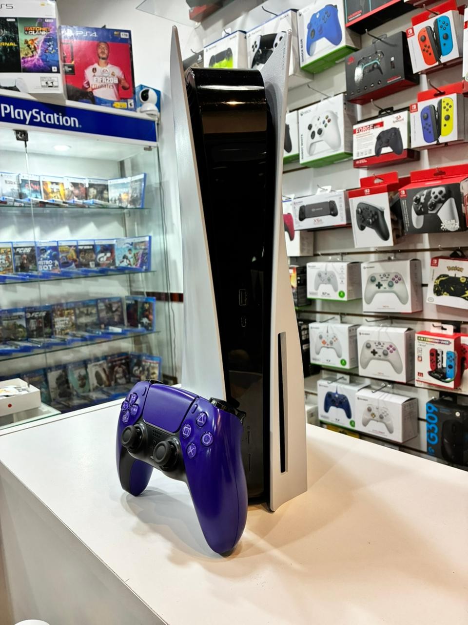 Consola PS5 FAT 825GB - Usada