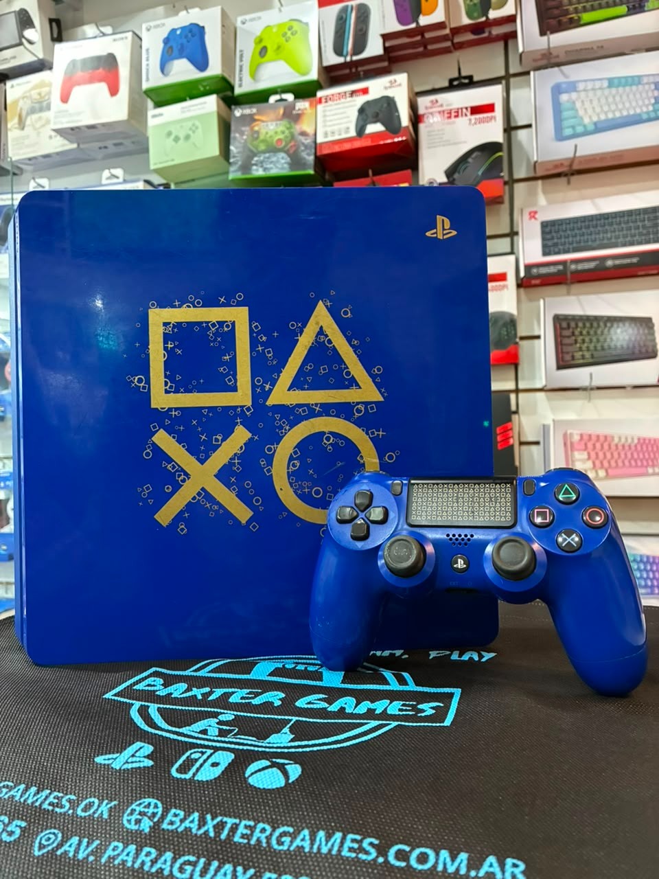 Consola PS4 Slim 1TB + 1 Joystick (Days of Play)